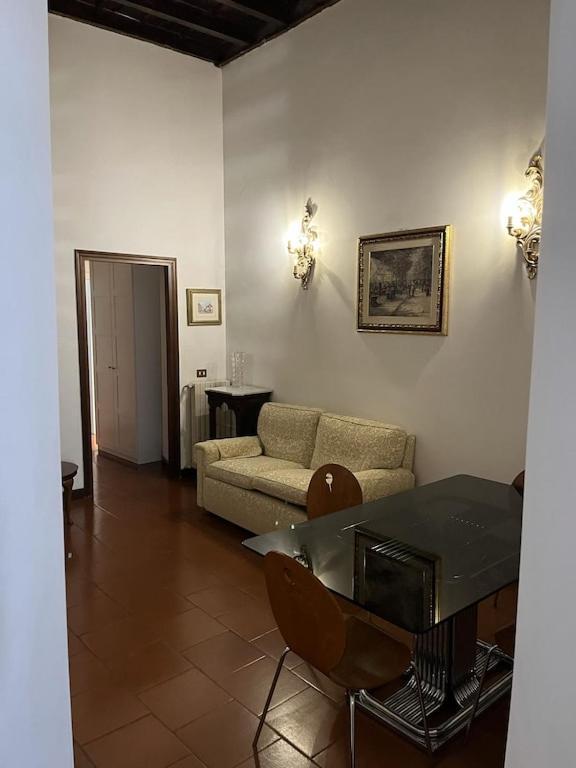 Annemary Maison Roma